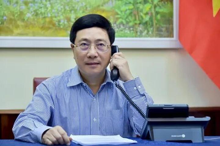 Mỹ Tâm: Họa mi tóc nâu và mối quan hệ với học trò